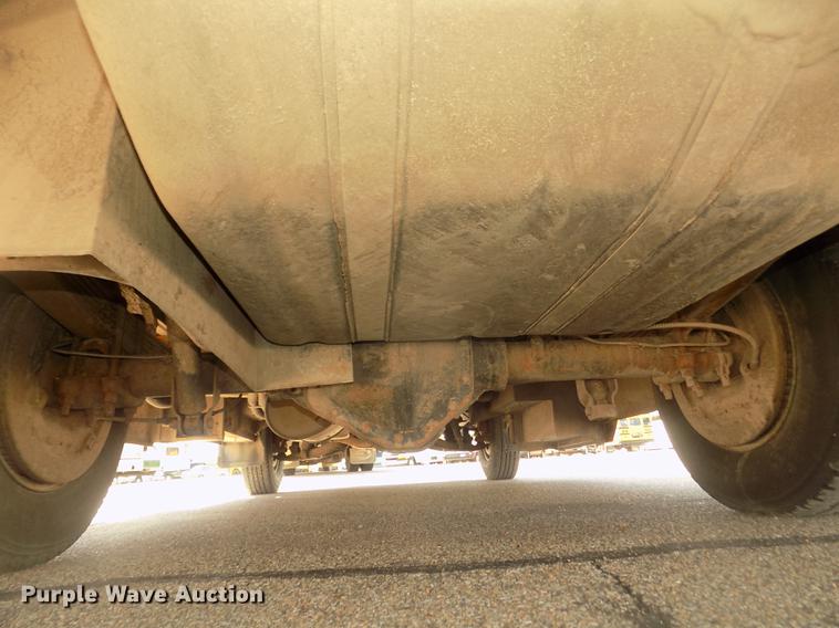 image for item DD2779 1995 GMC G3500 Vandura school bus