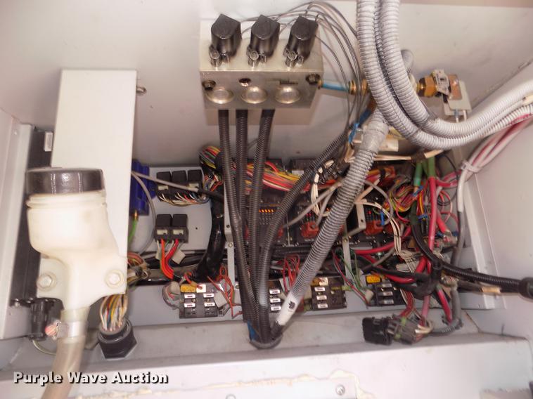 image for item DD2780 2004 Blue Bird Express 4500 coach bus