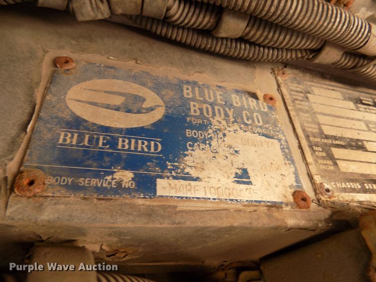 image for item DD2780 2004 Blue Bird Express 4500 coach bus