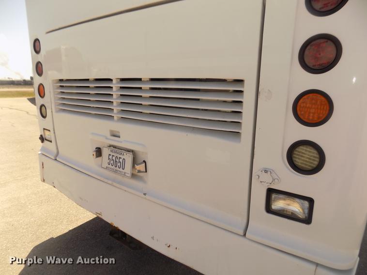 image for item DD2780 2004 Blue Bird Express 4500 coach bus