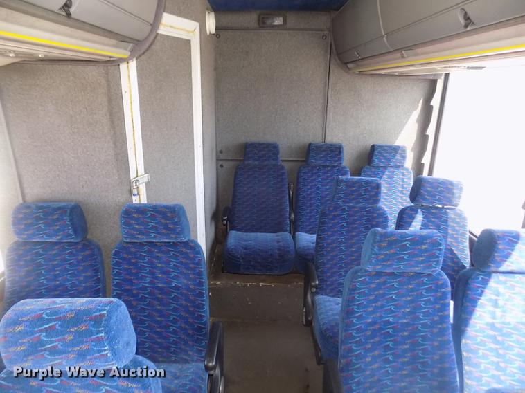 image for item DD2780 2004 Blue Bird Express 4500 coach bus