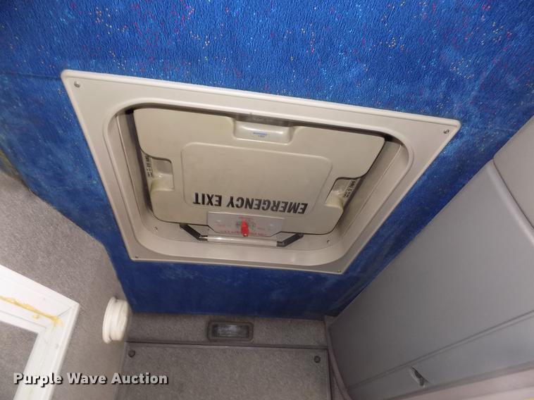 image for item DD2780 2004 Blue Bird Express 4500 coach bus