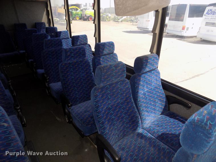 image for item DD2780 2004 Blue Bird Express 4500 coach bus