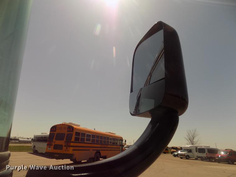 image for item DD2780 2004 Blue Bird Express 4500 coach bus