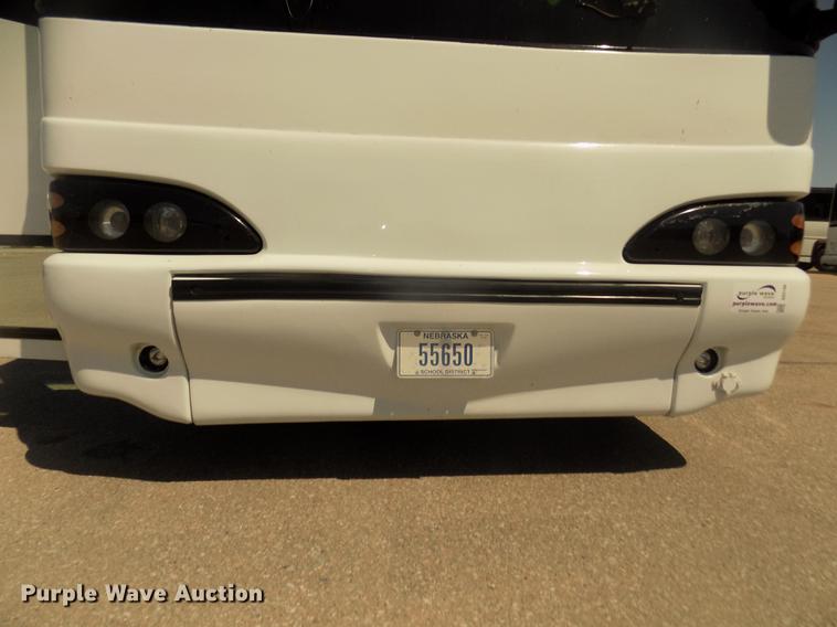 image for item DD2780 2004 Blue Bird Express 4500 coach bus