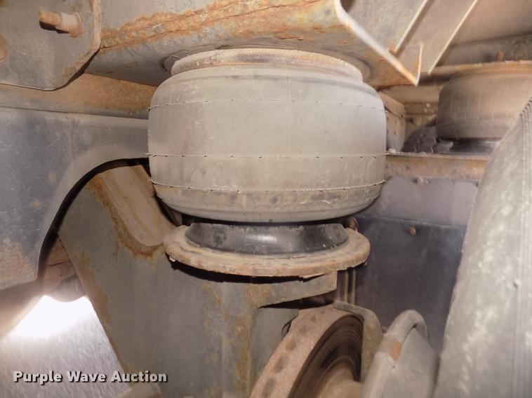 image for item DD2780 2004 Blue Bird Express 4500 coach bus