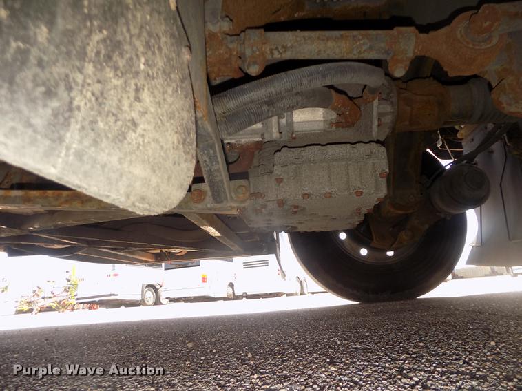 image for item DD2780 2004 Blue Bird Express 4500 coach bus