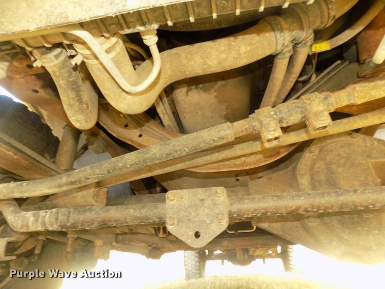 image for item DD2789 2000 Ford F350 Super Duty Lariat Crew Cab pickup truck