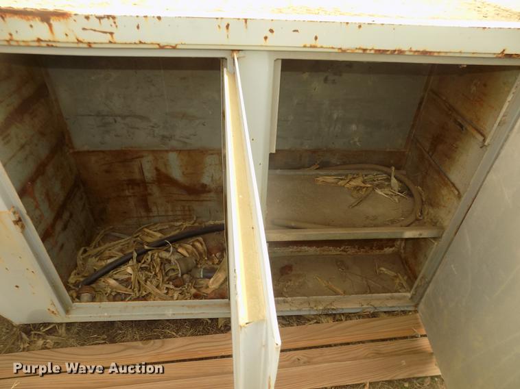 image for item DD2792 Reading steel utility bed