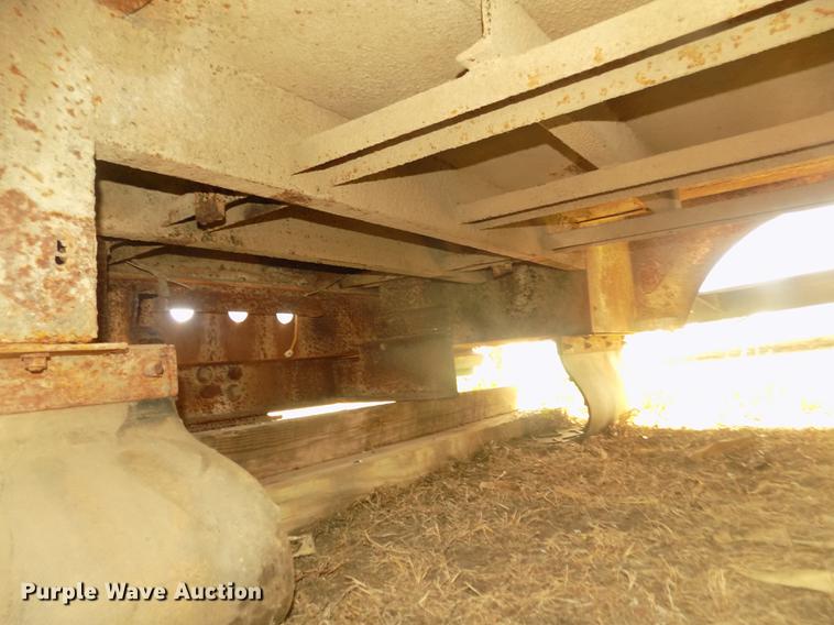 image for item DD2792 Reading steel utility bed