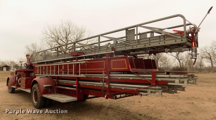 image for item DD2816 1958 American Lafrance ladder fire truck