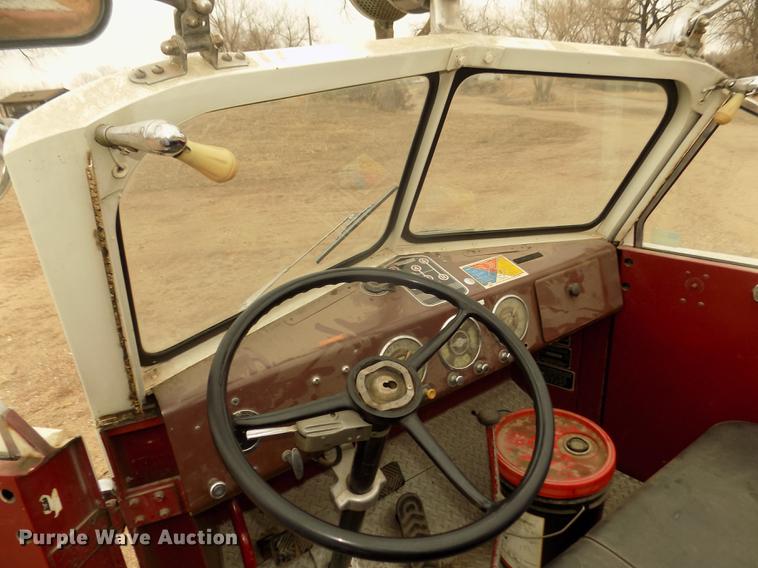 image for item DD2816 1958 American Lafrance ladder fire truck