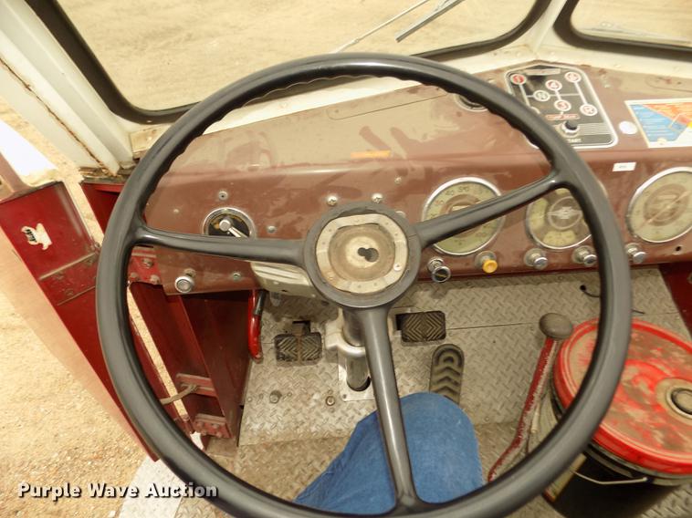 image for item DD2816 1958 American Lafrance ladder fire truck