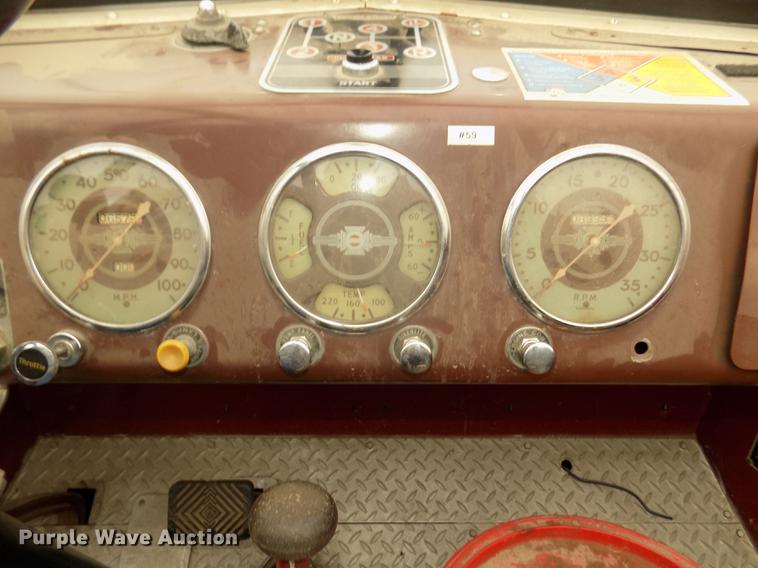 image for item DD2816 1958 American Lafrance ladder fire truck