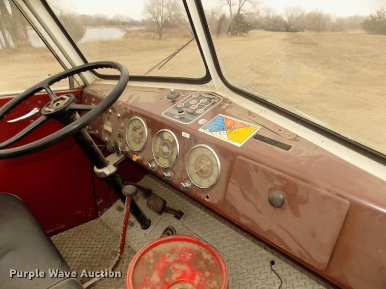 image for item DD2816 1958 American Lafrance ladder fire truck