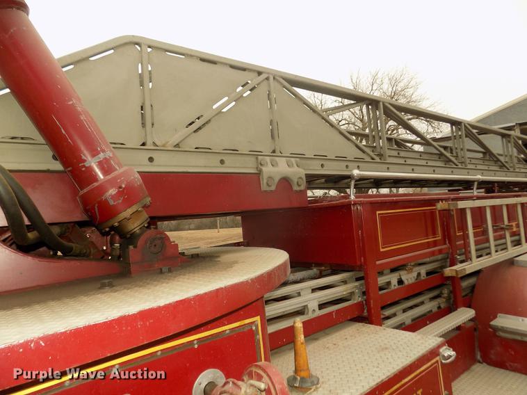 image for item DD2816 1958 American Lafrance ladder fire truck