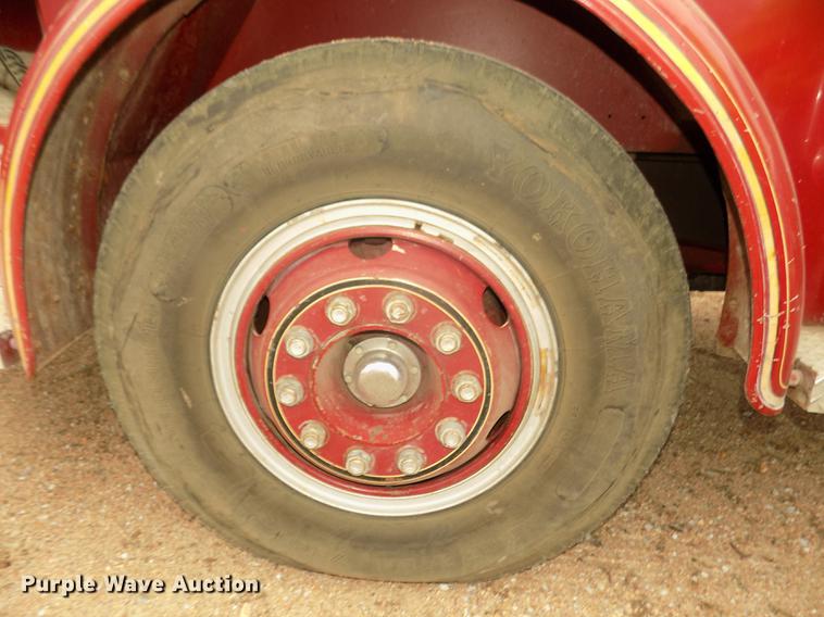 image for item DD2816 1958 American Lafrance ladder fire truck