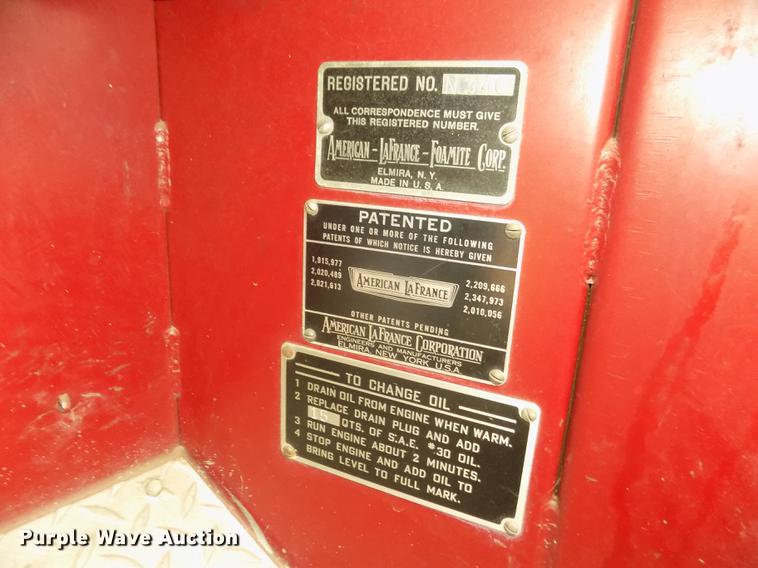 image for item DD2816 1958 American Lafrance ladder fire truck