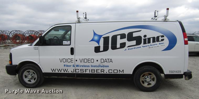 image for item DD7436 2007 Chevrolet Express 1500 van