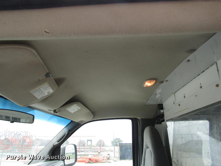 image for item DD7436 2007 Chevrolet Express 1500 van