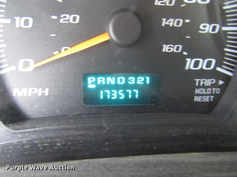 image for item DD7436 2007 Chevrolet Express 1500 van