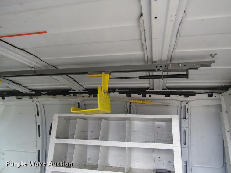 image for item DD7436 2007 Chevrolet Express 1500 van