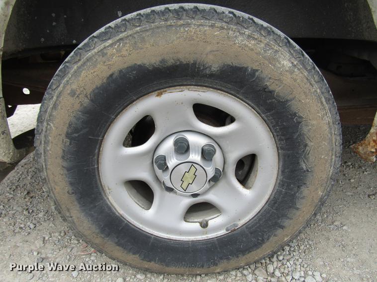 image for item DD7436 2007 Chevrolet Express 1500 van