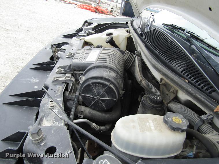 image for item DD7436 2007 Chevrolet Express 1500 van