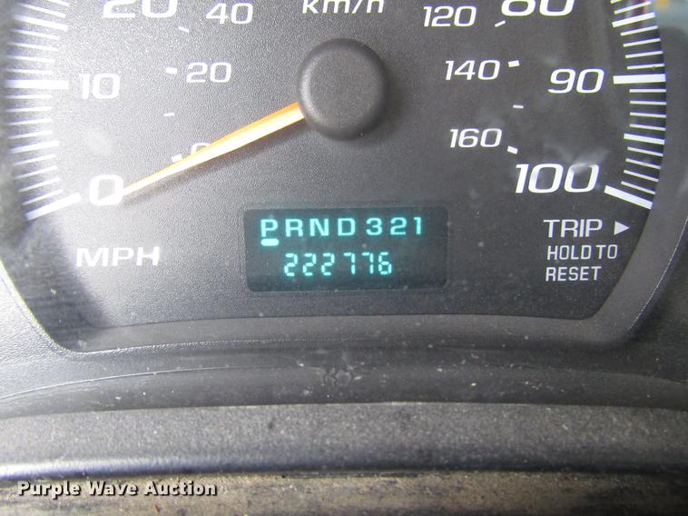 image for item DD7437 2006 GMC Savana G1500 van