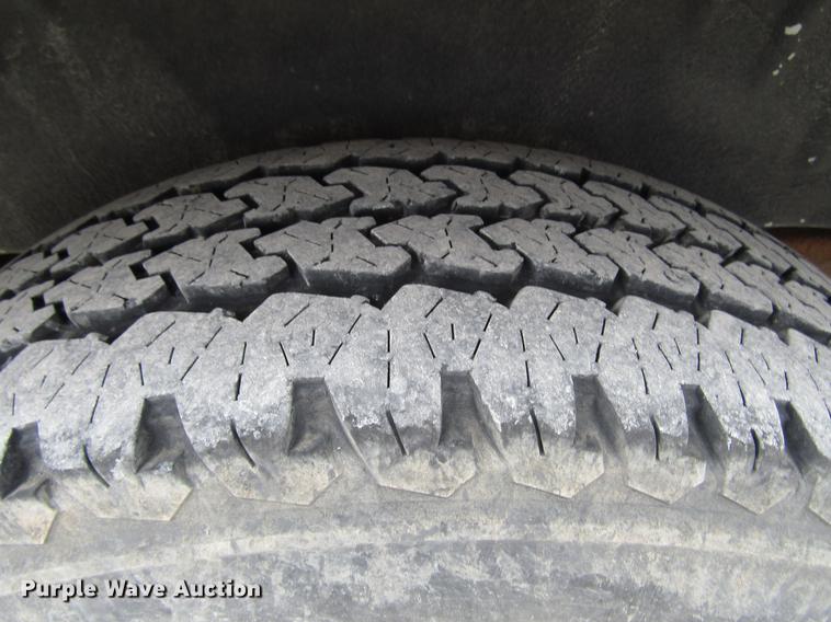 image for item DD7437 2006 GMC Savana G1500 van