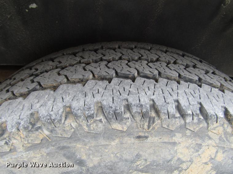 image for item DD7437 2006 GMC Savana G1500 van