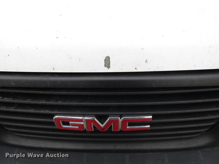 image for item DD7437 2006 GMC Savana G1500 van