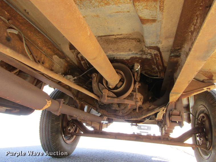 image for item DE6725 1964 Chevrolet C60 grain truck