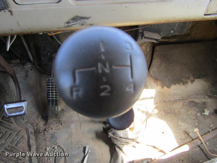 image for item DE6725 1964 Chevrolet C60 grain truck