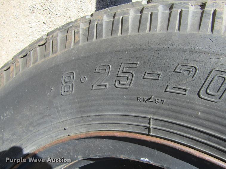 image for item DE6725 1964 Chevrolet C60 grain truck