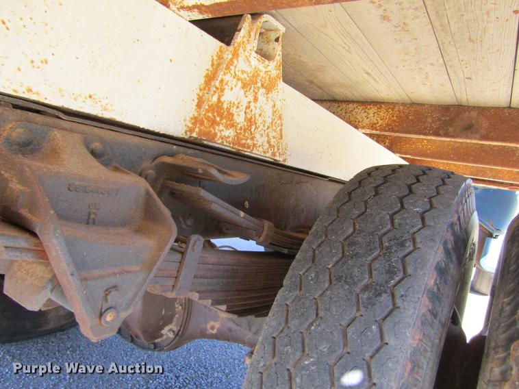 image for item DE6725 1964 Chevrolet C60 grain truck