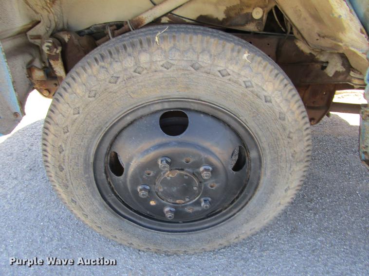 image for item DE6725 1964 Chevrolet C60 grain truck