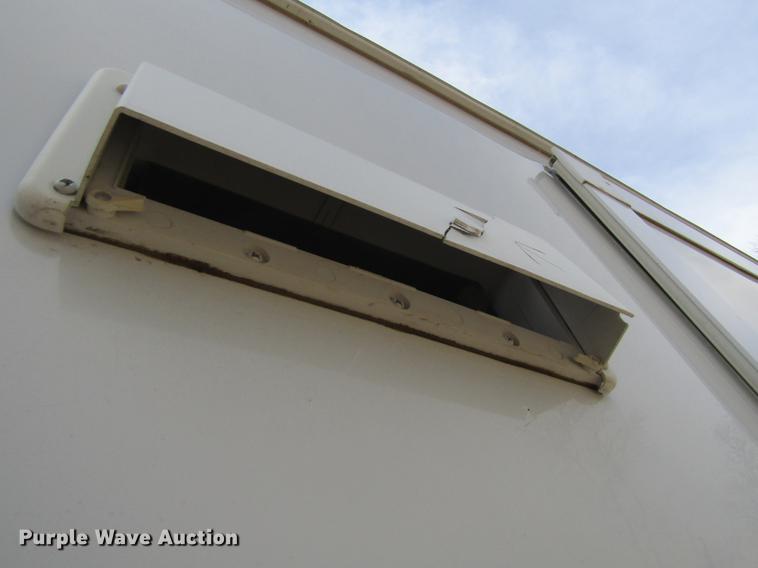 image for item DF3763 2011 Harmony 26FB RV