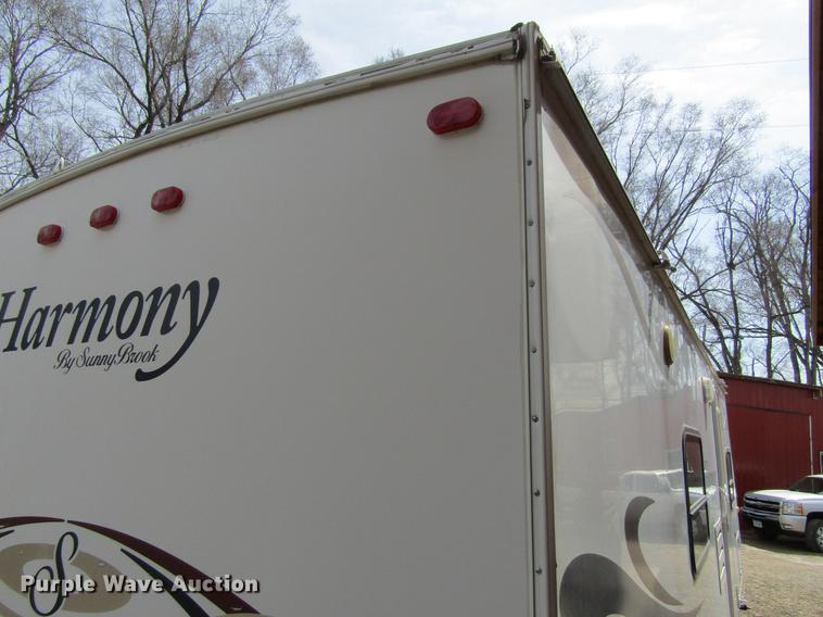 image for item DF3763 2011 Harmony 26FB RV