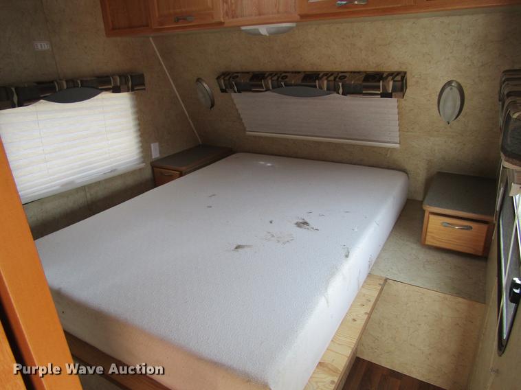 image for item DF3763 2011 Harmony 26FB RV