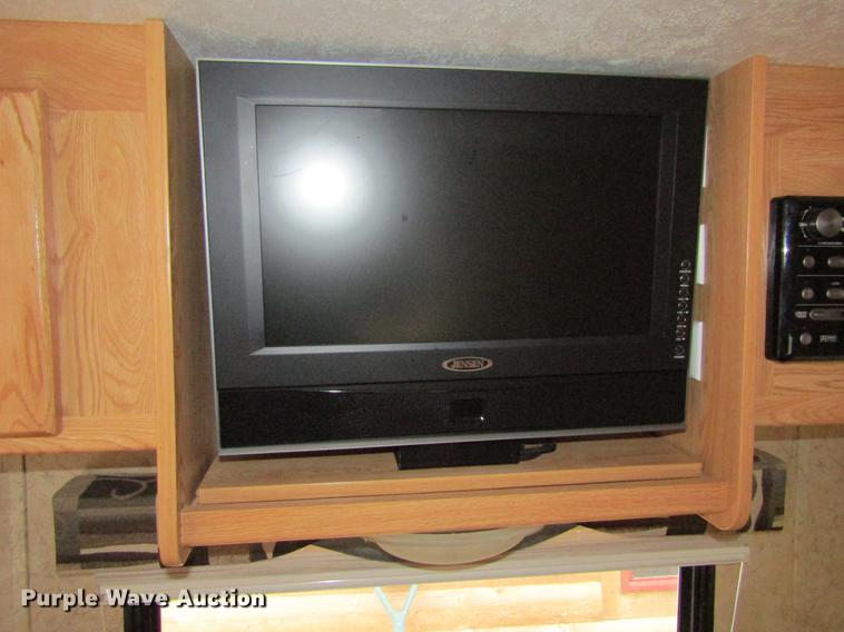 image for item DF3763 2011 Harmony 26FB RV