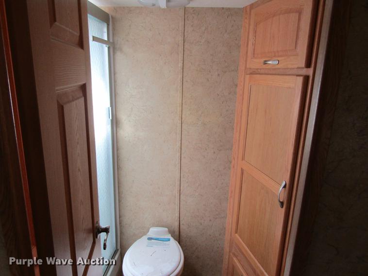 image for item DF3763 2011 Harmony 26FB RV