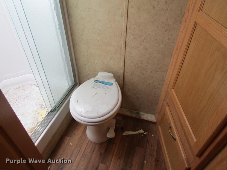 image for item DF3763 2011 Harmony 26FB RV