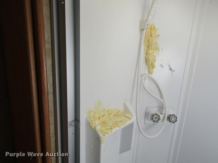 image for item DF3763 2011 Harmony 26FB RV