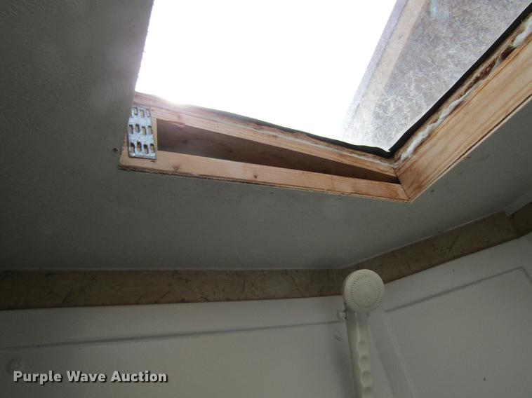 image for item DF3763 2011 Harmony 26FB RV