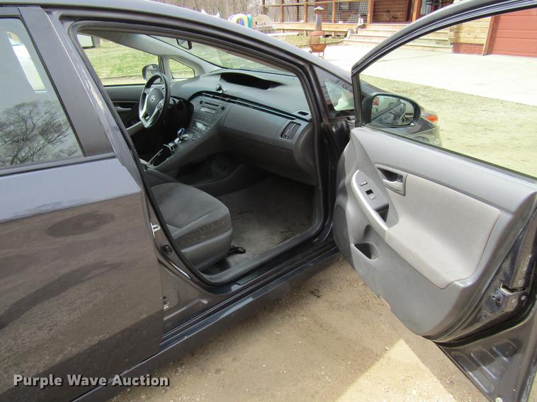 image for item DF3766 2011 Toyota Prius