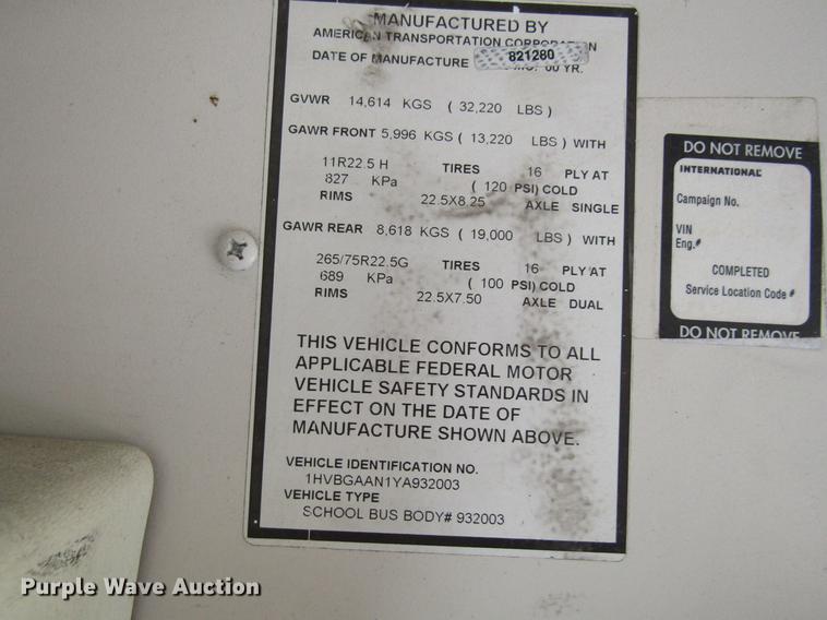 image for item DF3768 2000 International 3000 school bus