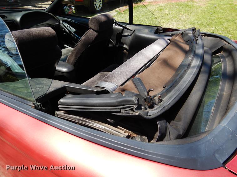 image for item DK9890 1995 Ford Mustang convertible
