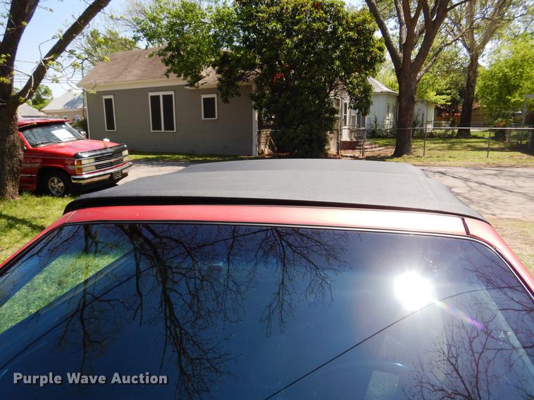 image for item DK9890 1995 Ford Mustang convertible