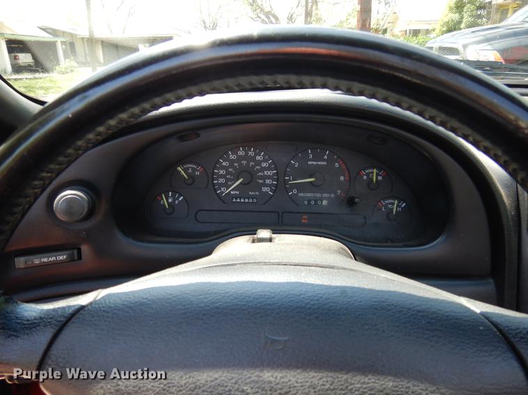image for item DK9890 1995 Ford Mustang convertible